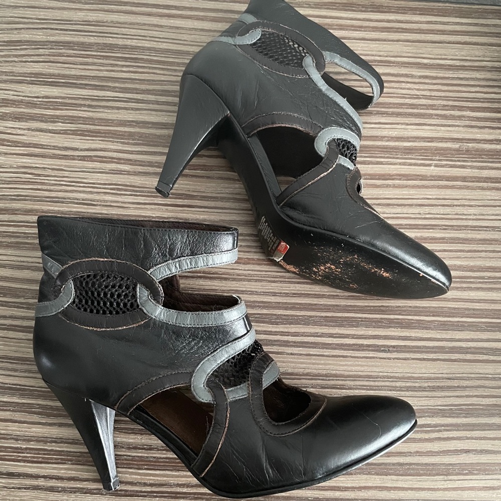 Diesel black leather booties